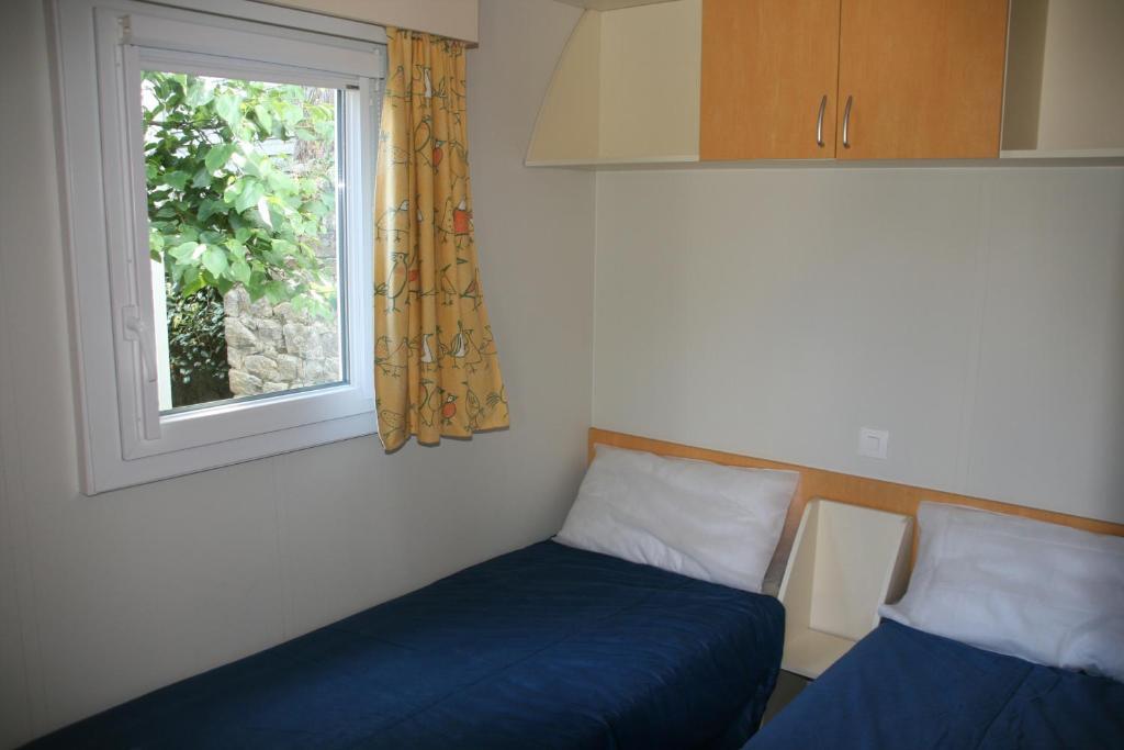 Camping De La Baie Hotel La Trinite-sur-Mer Ruang foto