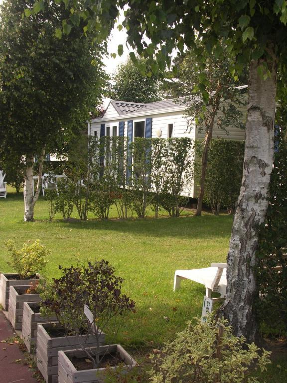 Camping De La Baie Hotel La Trinite-sur-Mer Bagian luar foto