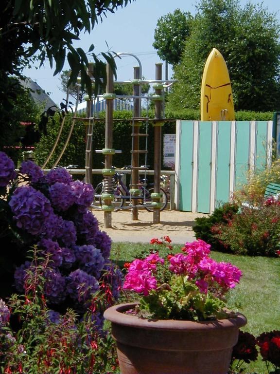 Camping De La Baie Hotel La Trinite-sur-Mer Bagian luar foto
